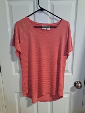 Chico's Coral Short-Sleeve Textured Tee